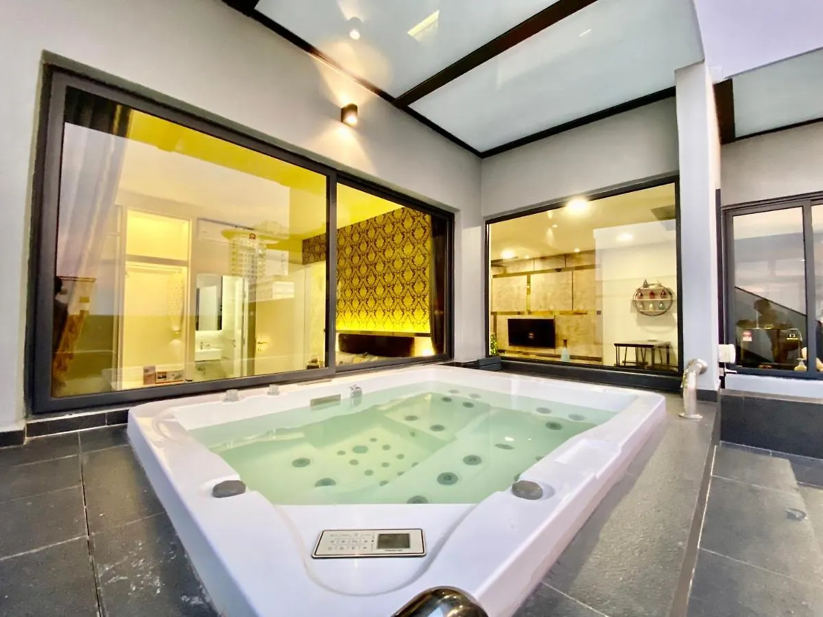 Mw Imperio Residence Private Jacuzzi Or Pool Villa With 16 Unit Designs Malacca Apartment