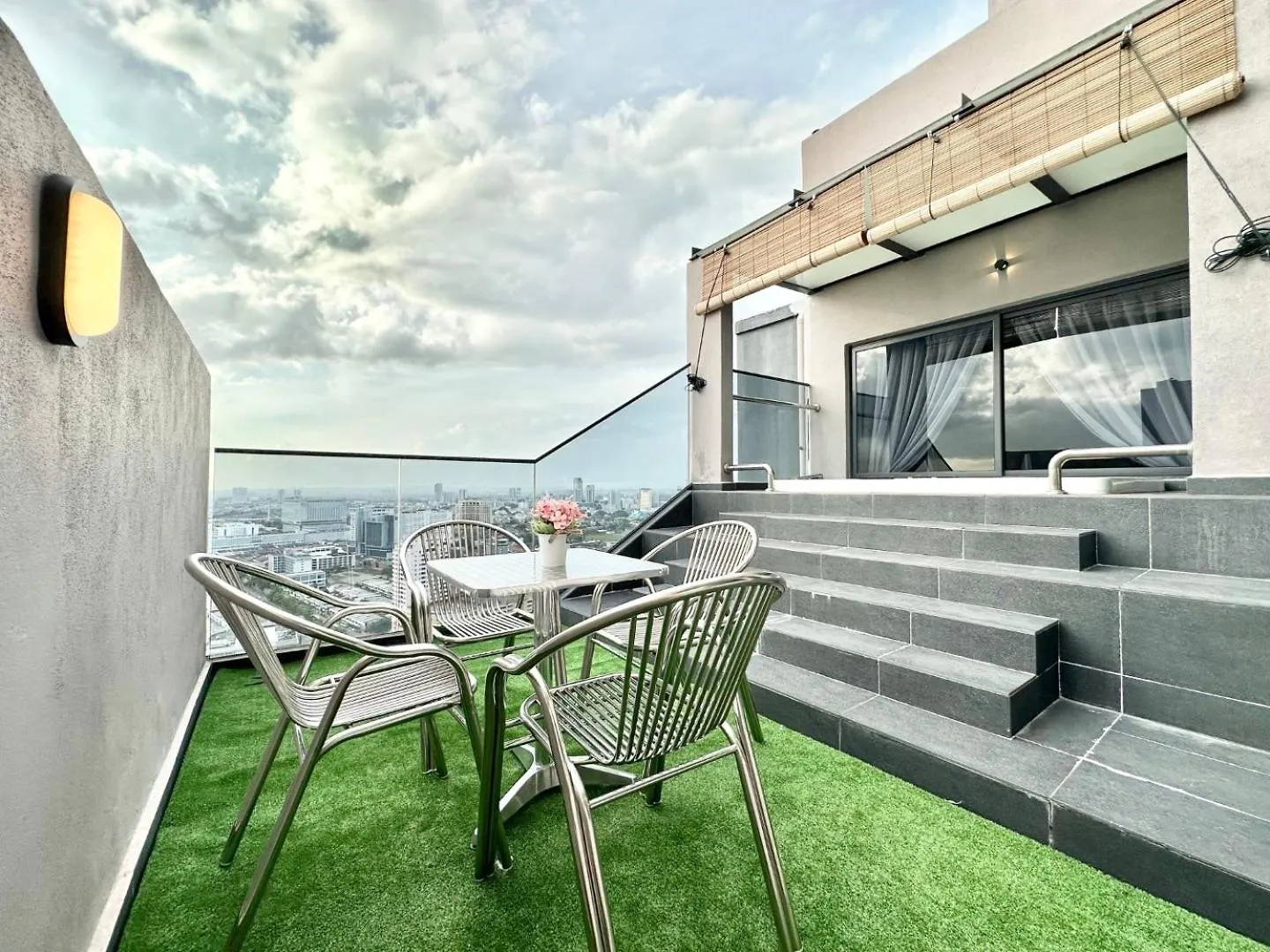 Appartement Mw Imperio Residence Private Jacuzzi Or Pool Villa With 16 Unit Designs Malacca